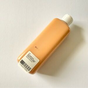 MAC Cosmetics Studio Radiance Foundation NC20